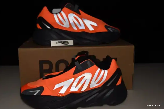 Adidas Boost FV3258 Orange MNVN 700 Yeezy 0608